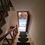 апартментс *