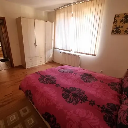 апартментс 아파트