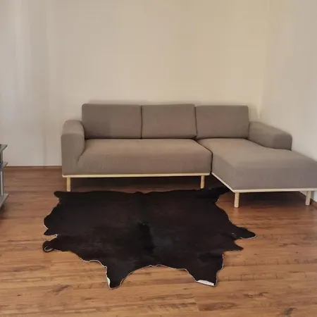 아파트 апартментс