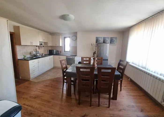 апартментс Daire *